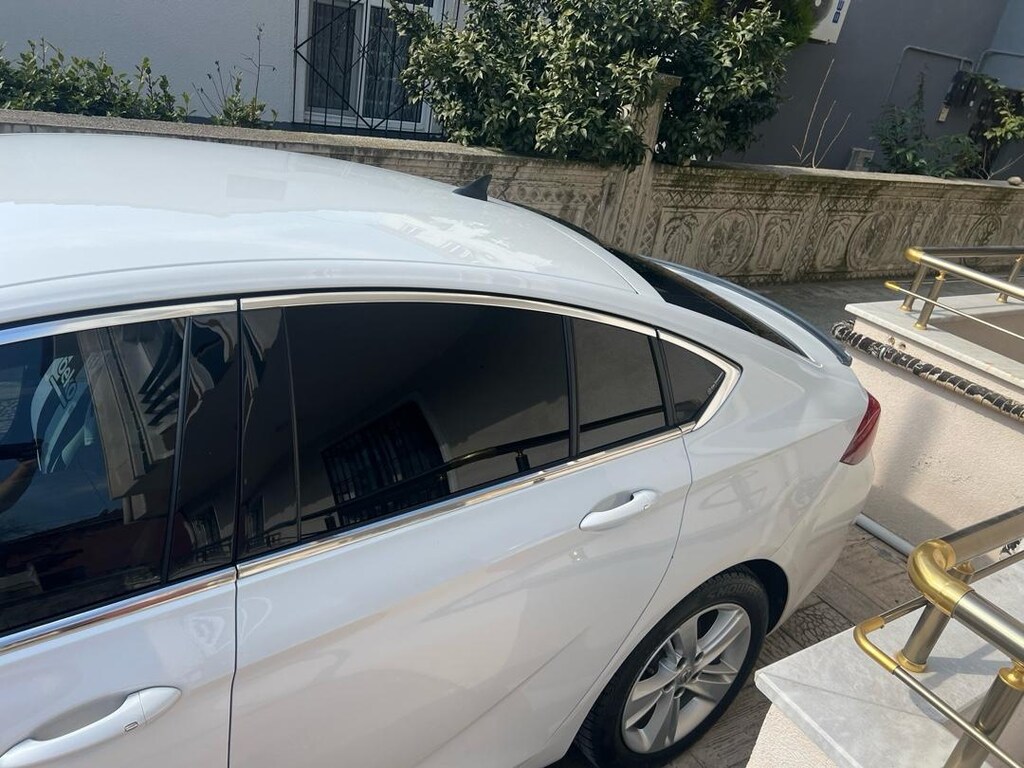 Opel insignia grandsport 2020 model 1.6 cdti - 4