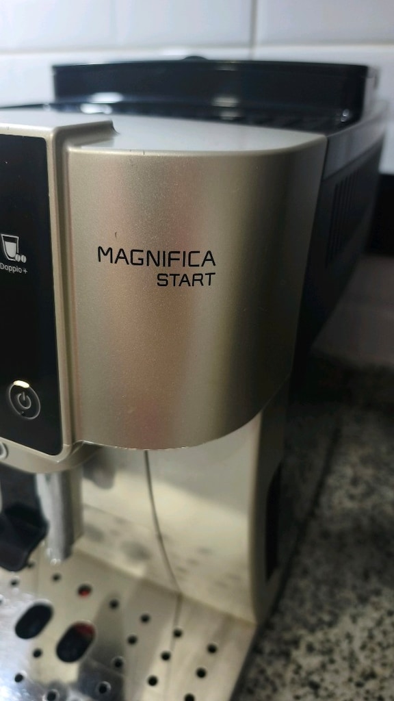 Delonghi ECAM220.31.SB Magnifica Evo Kahve Makinesi Açıklamayı Okuyunu - 4