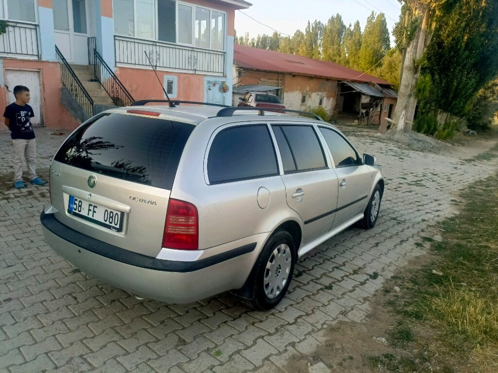 2004 model Skoda Octavia steysin vagon - 5