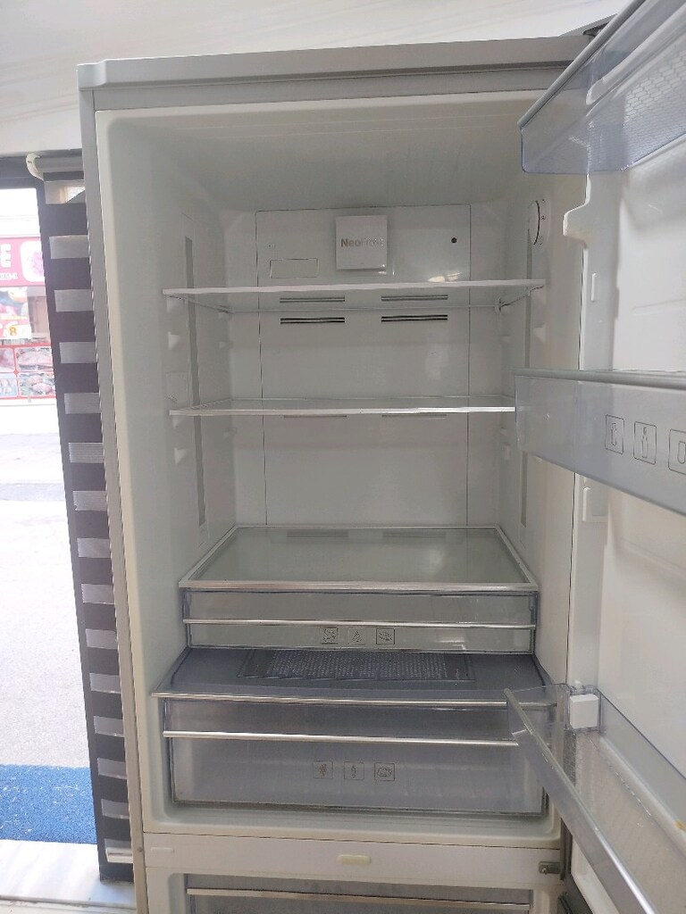 BEKO SİYAH CAMLI EVER FRESH+MAVİ IŞIK TEKNOLOJİLERİ ile donatılmış - 7