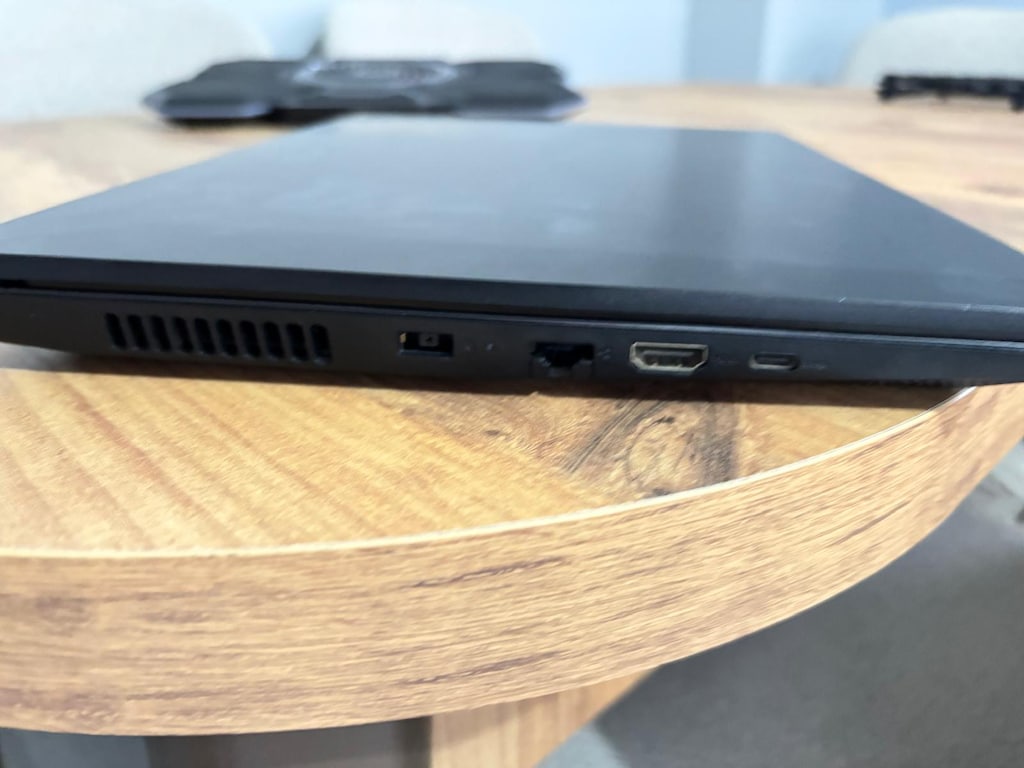 TERTEMİZ LENOVO GAMING | RYZEN 7 5800H - RTX 3060 - 16GB RAM - 9
