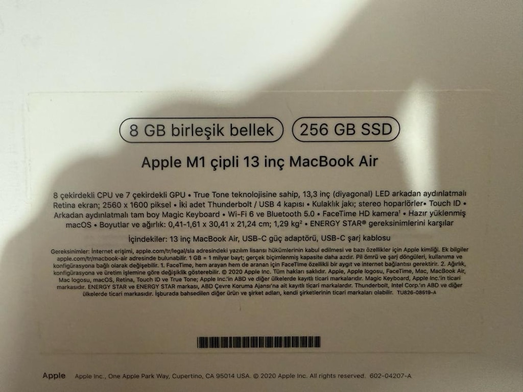 MackBook Air M1 - 8