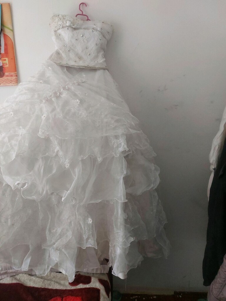 Gelinlik ve aksesuarlar