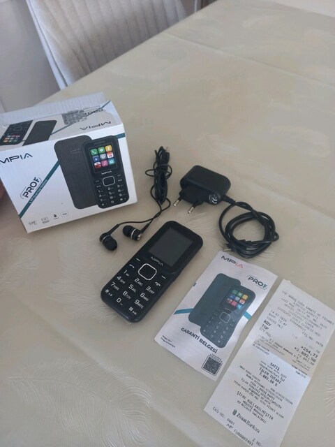 Asker Telefonu - Sadece 2 hafta kullanıldı (Herşey Dahil)