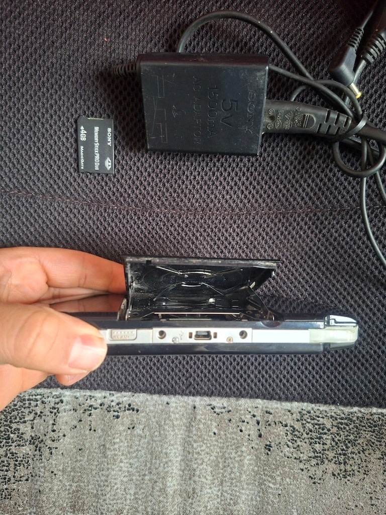 Sony psp 2000 serisi açıklamaya bakınız - 7