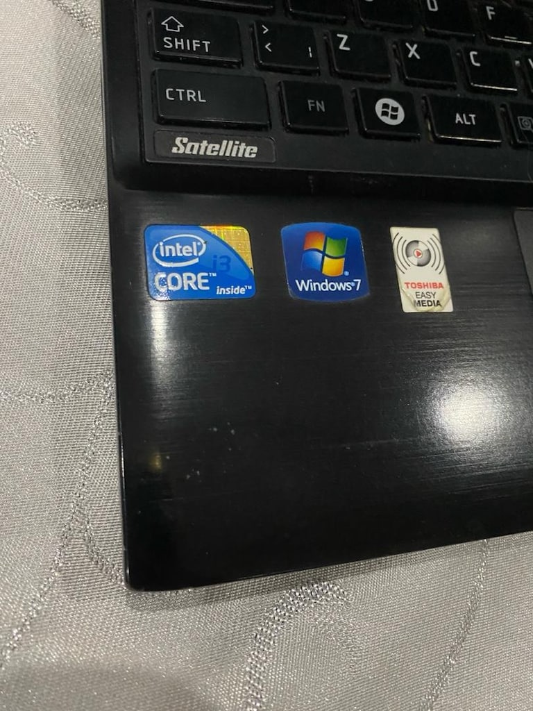 Toshiba Laptop Windows 10 yüklü - 4