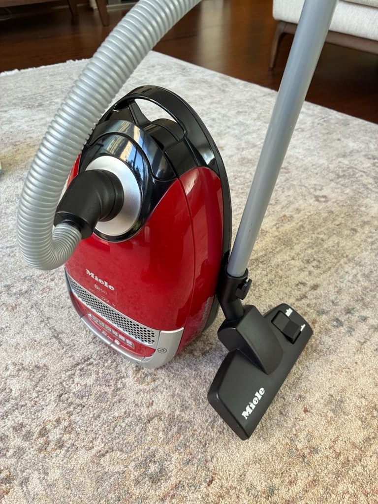 Miele oyuncak elektrikli süpürge - 4