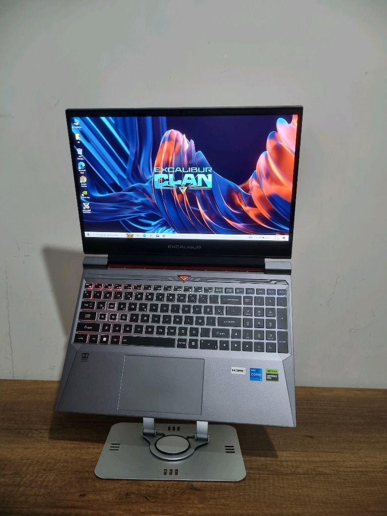 RTX4060 - CASPER EXCALİBUR - GAMING LAPTOP TEMIZ - 3