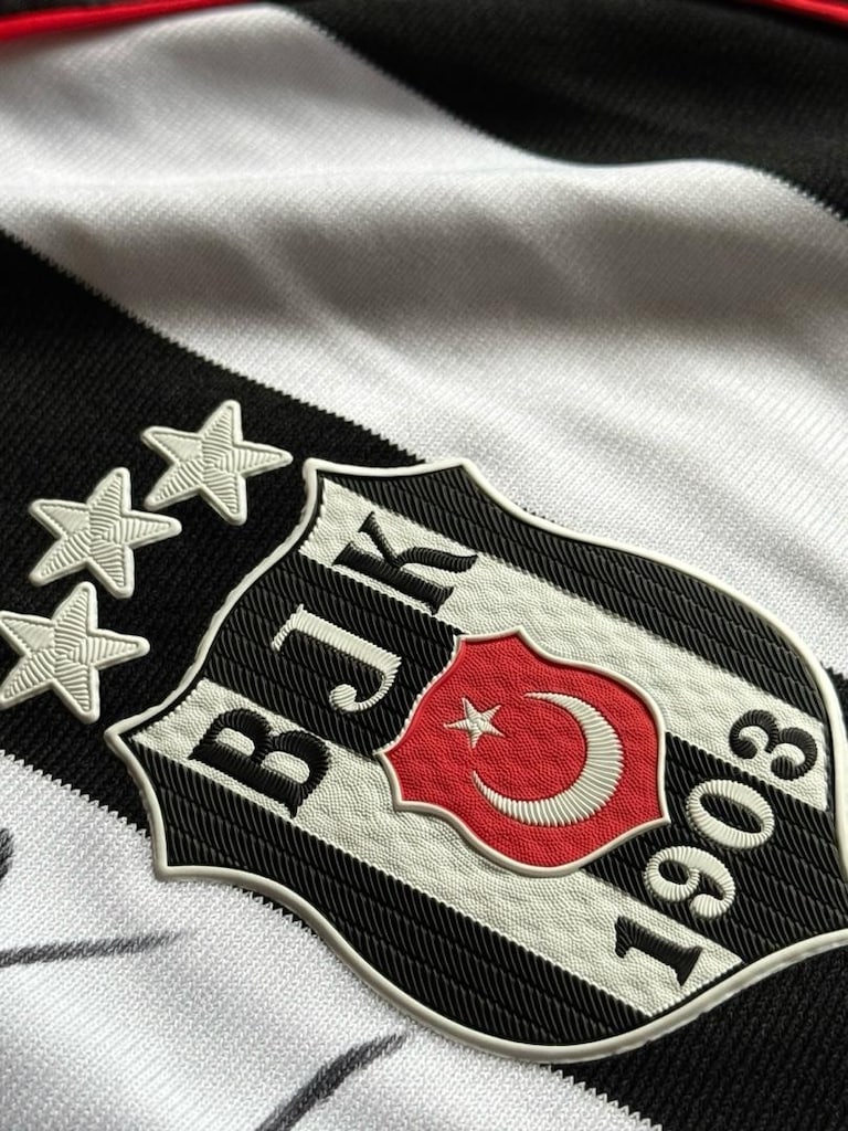 orjinal beşiktaş imzalı iç saha çubuklu yeni sezon forması bayrak bjk - 6