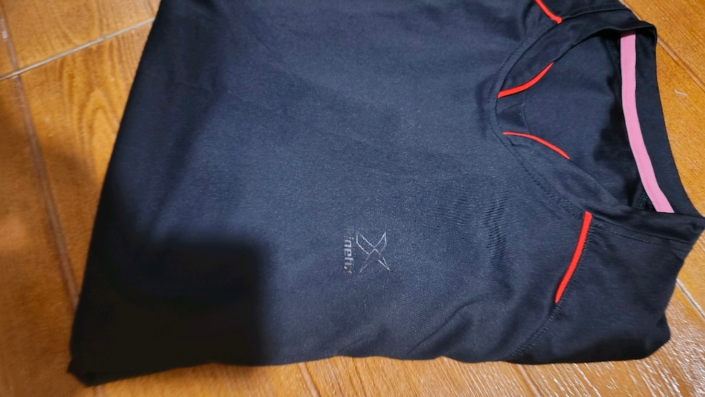 Kinetix likralı tshirt.. Bir koltuk ucundan diğer koltuk ucuna yanlama - 9