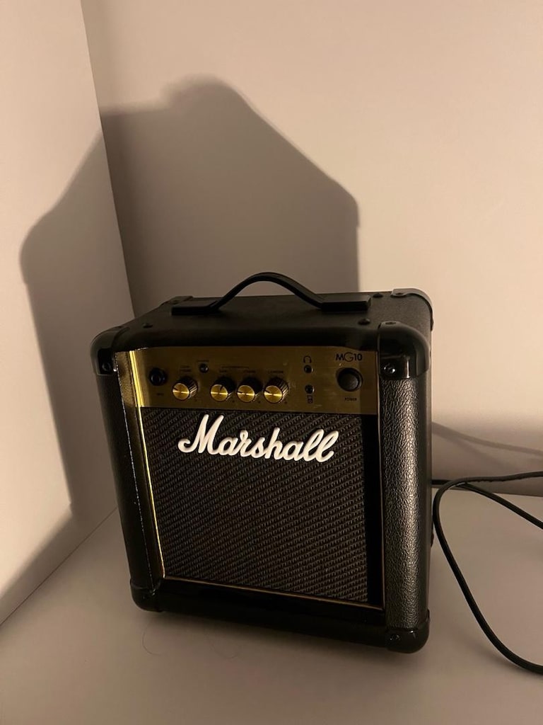Marshall MG10 1x6.5 10W Combo Elektro Gitar Amfisi
