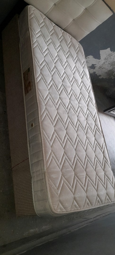Başlık baza yatak tek kişilik - 2