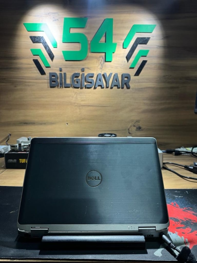 Dell laptop - 3