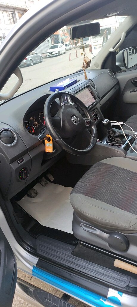 2012 model 2013 çıkışlı hatasız boyasız orijinal Amarok - 17