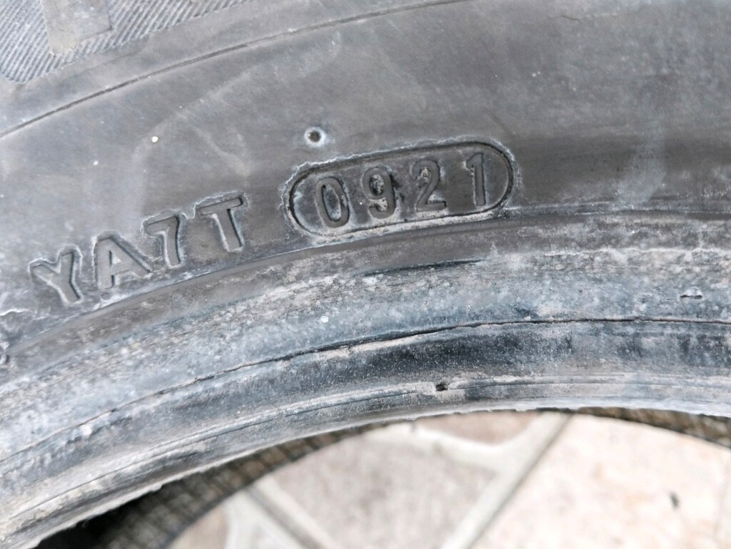 Kumho 4 mevsim 14 jant lastik gayet temiz 2021 tarihli - 8