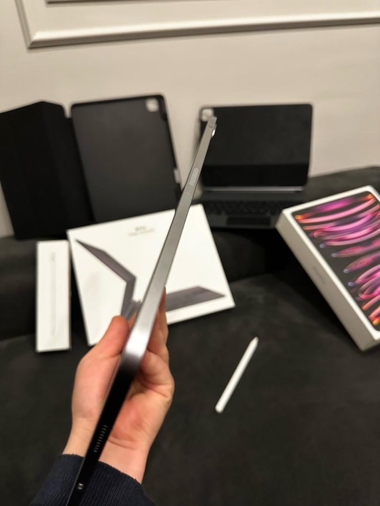 iPad Pro 12.9" 6. Nesil M2 - 512 GB Kutulu & Ekran Koruyuculu - 4