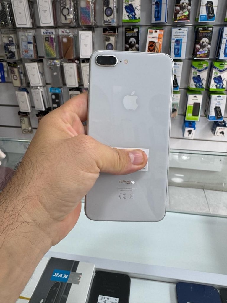 İPHONE 8 PLUS 64 GB HATASIZ TERTEMİZ - 2