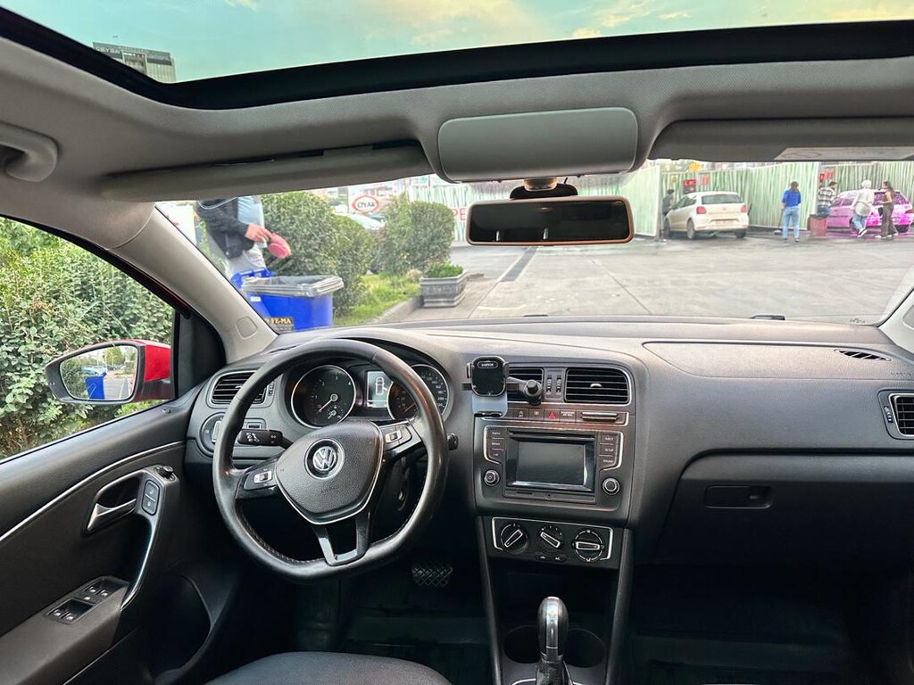 TERTEMİZ CAM TAVANLI OTOMATİK AZ YAKAN DİZEL POLO - 8
