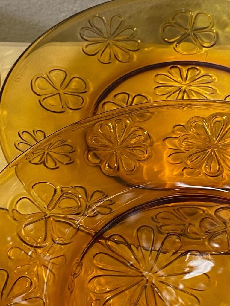 FRANSIZ Vereco Antika Amber Cam Kabartma Papatyalı Tabak Seti - 5
