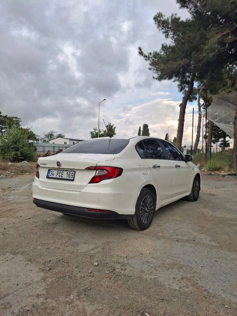 SAHİBİNDEN 2023 MODEL 38 BİN KM BOYA DEGİSEN HASAR KAYDI YOK - 6