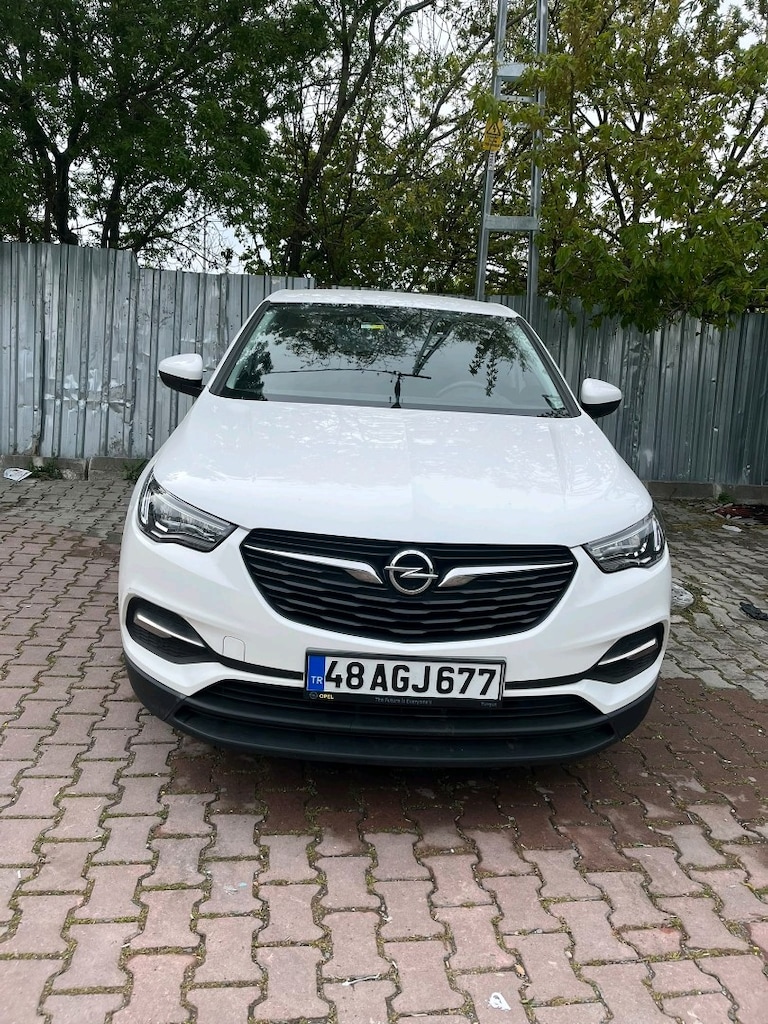 Öğretmenden kazasız düşük km.li - 5