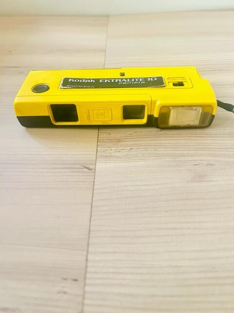 Kodak Ektralite 10 fotoğraf makinesi.