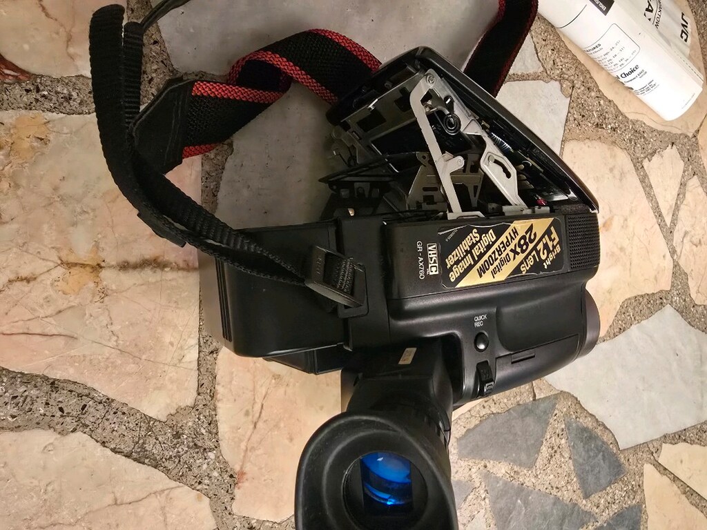 JVC GR-AX 760 Compact Vhs kamera - 4