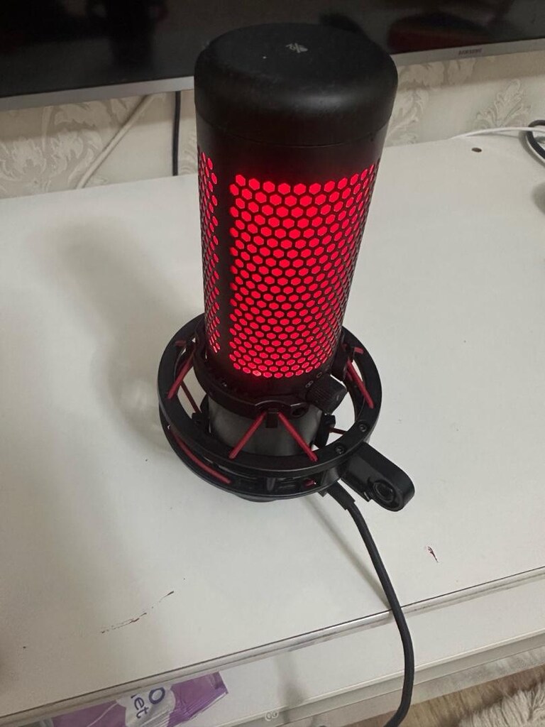 Mikrofon hyperx quadcast - 2