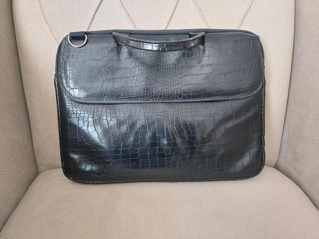 Laptop bilgisayar çantası 14 inç - 2