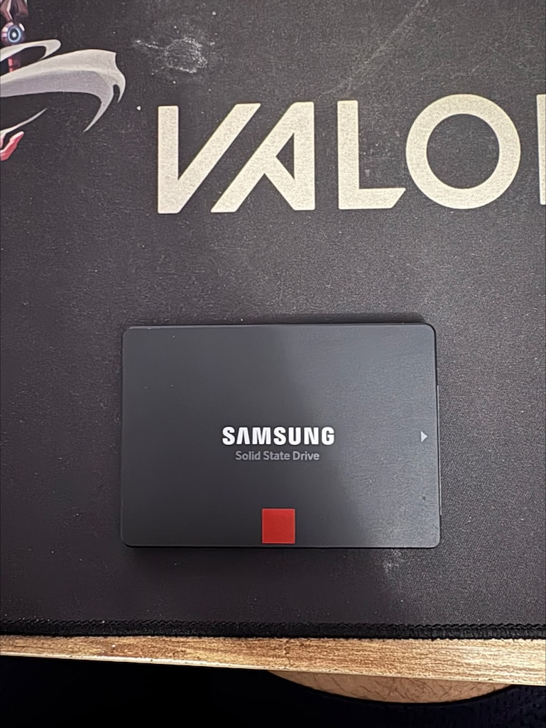 Samsung 860 PRO 256GB 2.5" SATA SSD - 2