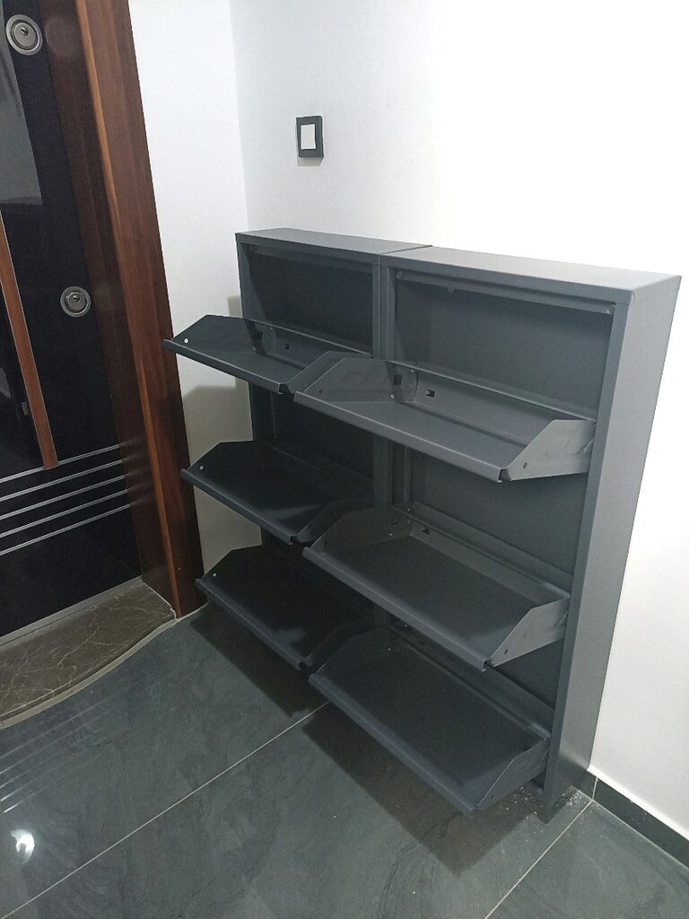 Metal Ayakkabılık - 2