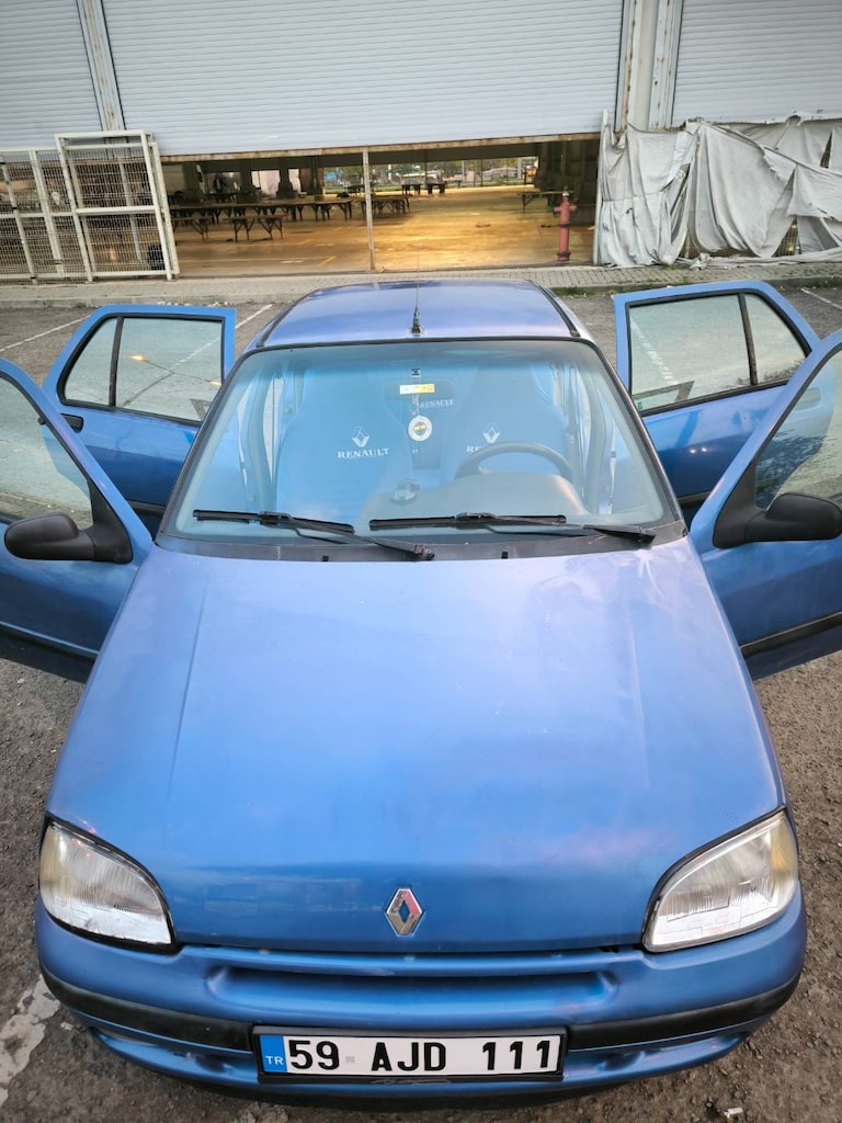 98 model clio 1 - 4