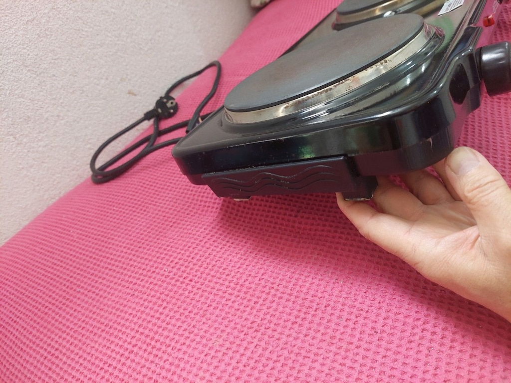 Arnica elektrikli ocak. 2 gözlü. Tertemiz hiçbir sıkıntısı yok. - 9