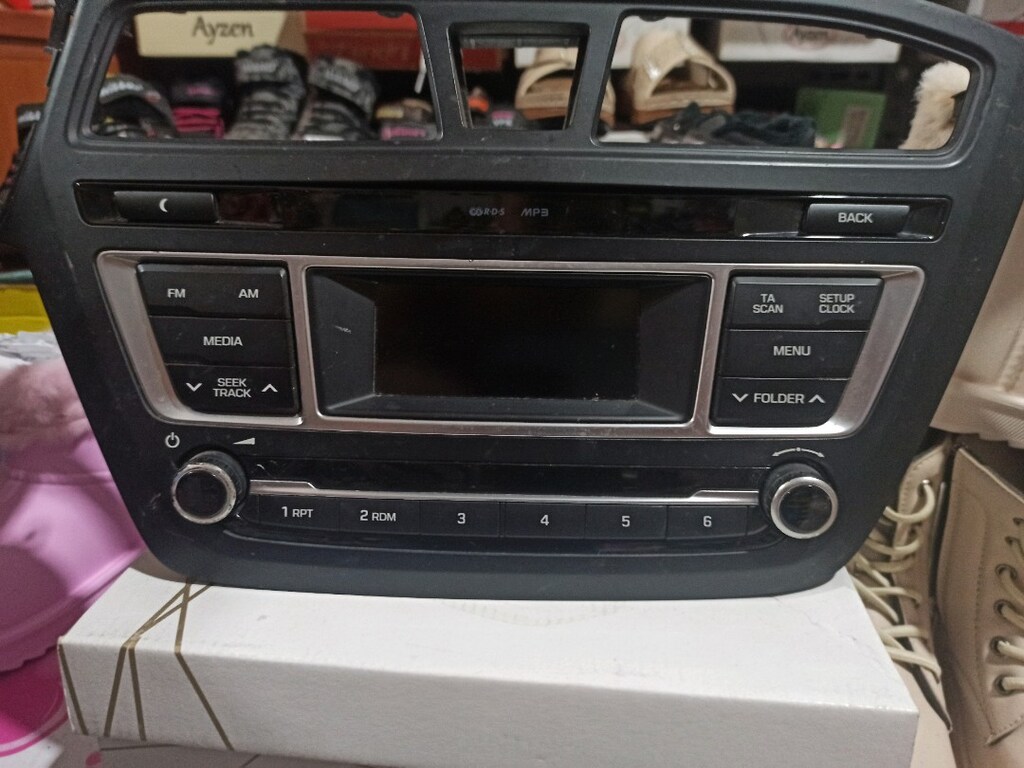Hyundai i20 orjinal oto teyp sıfır ayarında - 2