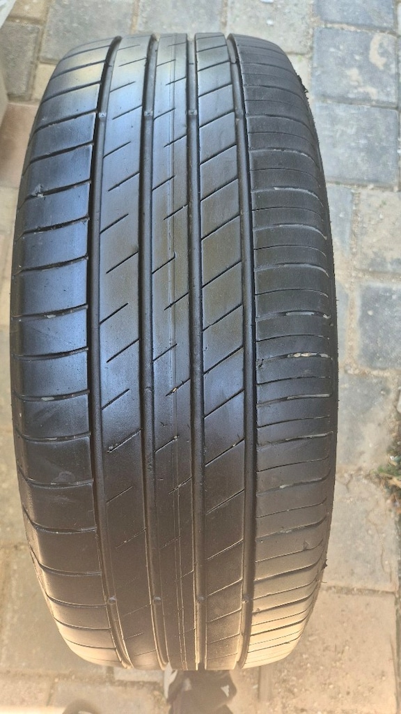 215 60 17 goodyear çıkma lastik - 8