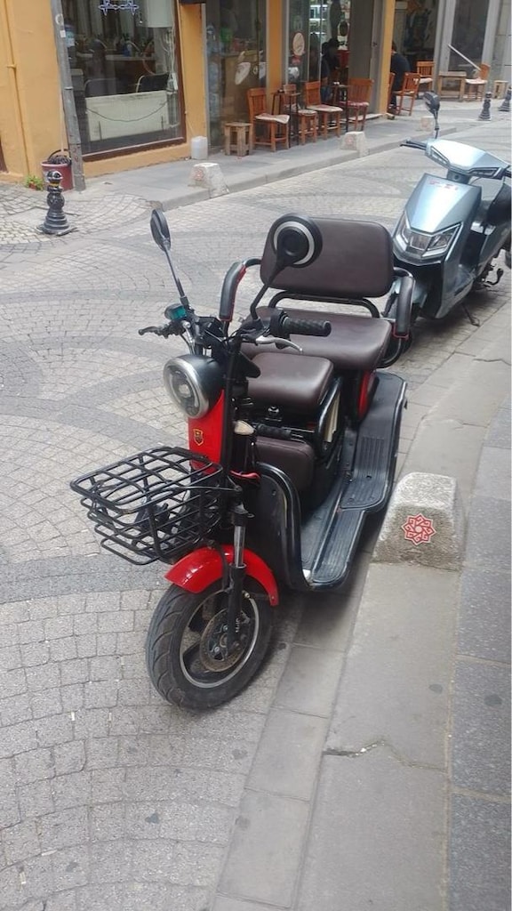 3 tekerlekli elektirikli motor - 3