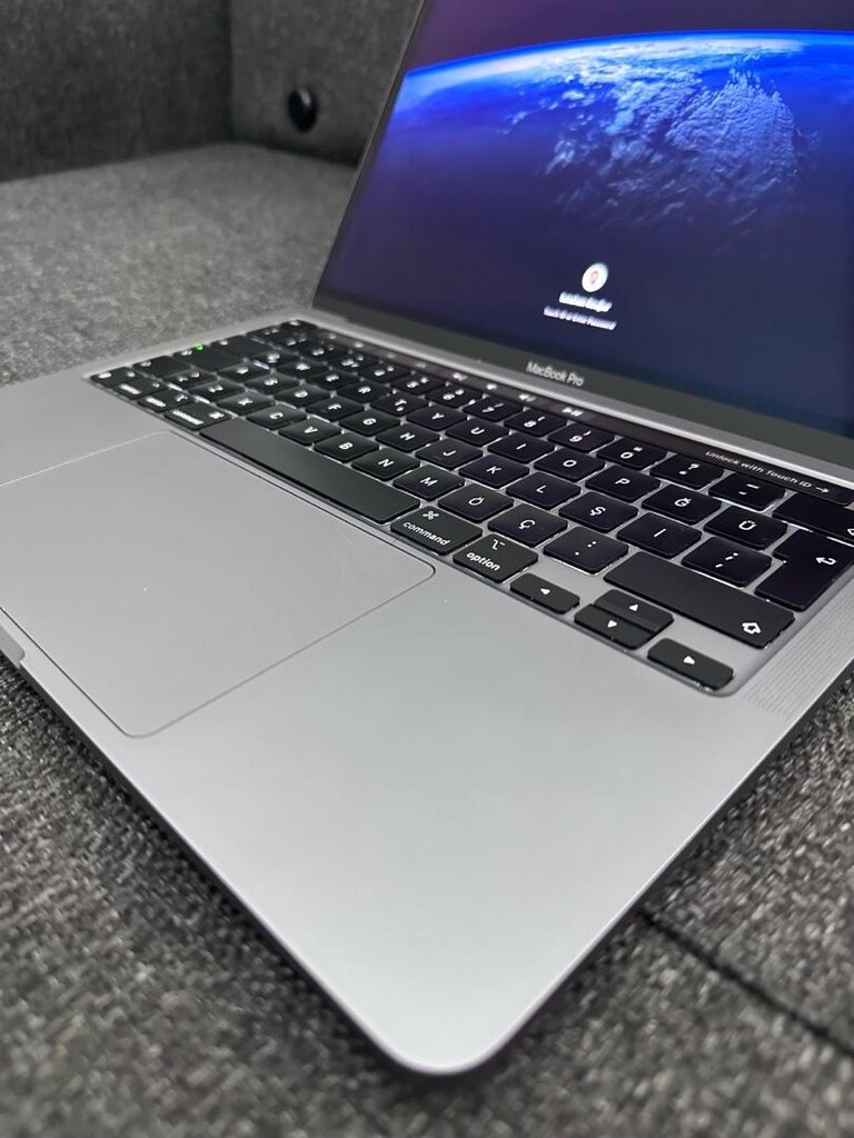 MacBook Pro M2 16gb 256gbssd - 3