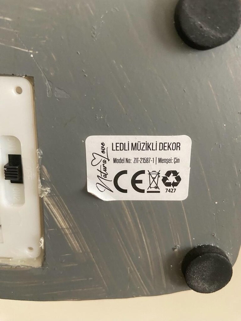 LEDLİ MÜZİKLİ DEKORATİF EV - 3