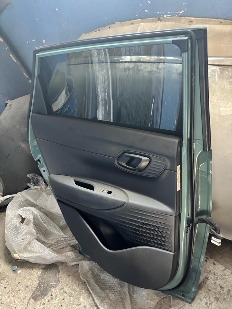 hyundai Bayon sol arka kapı - 4