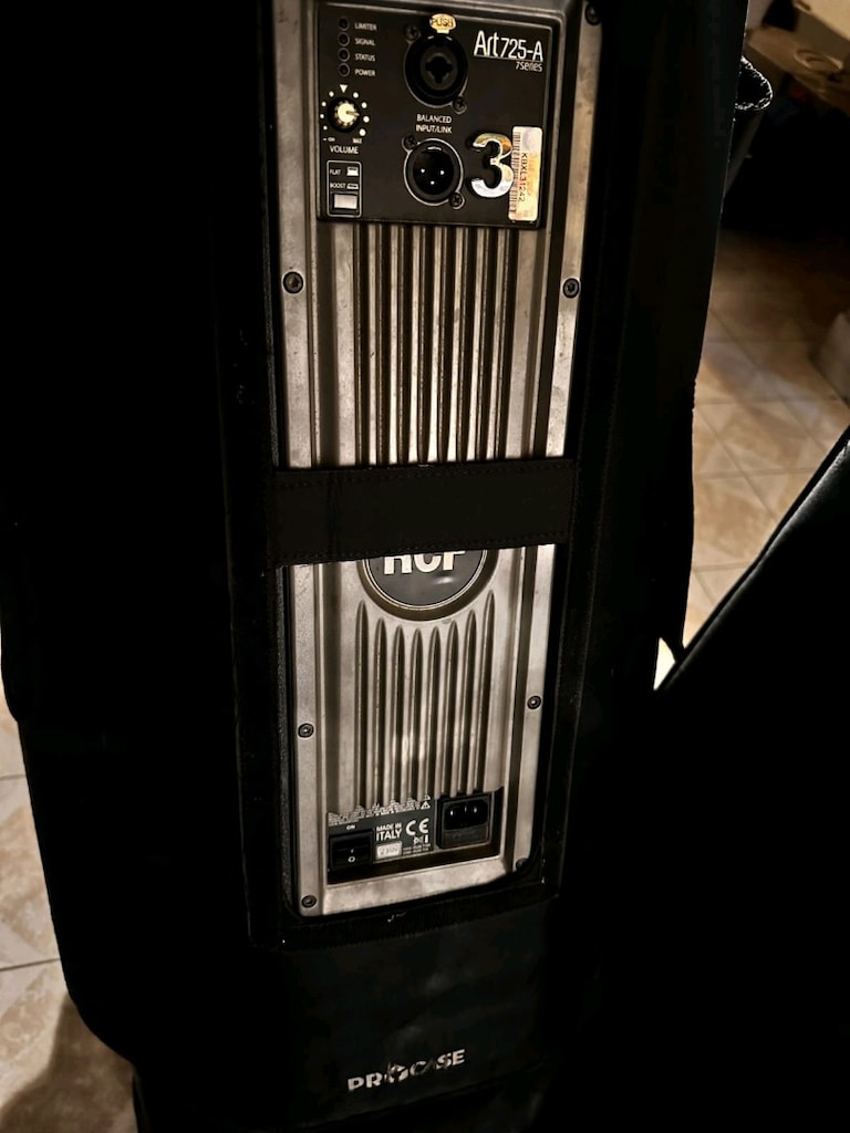 RCF 725 ART A MK2 4 ADET AKTİF HOPARLÖR 1400 W - 2