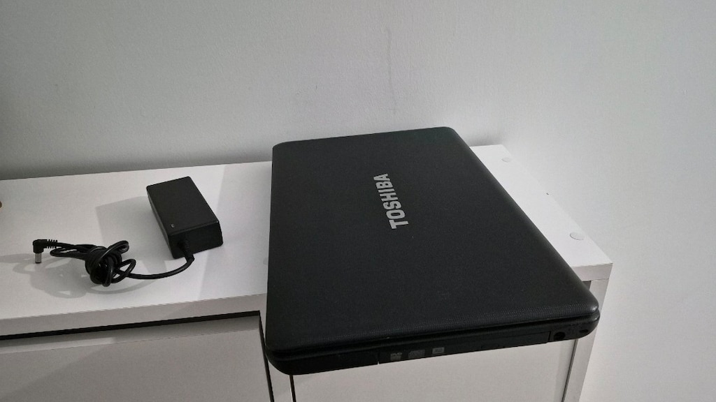 Sıfır gibi Laptop 256gb 15.6 inç jelatinleri duruyor mükemmel - 5