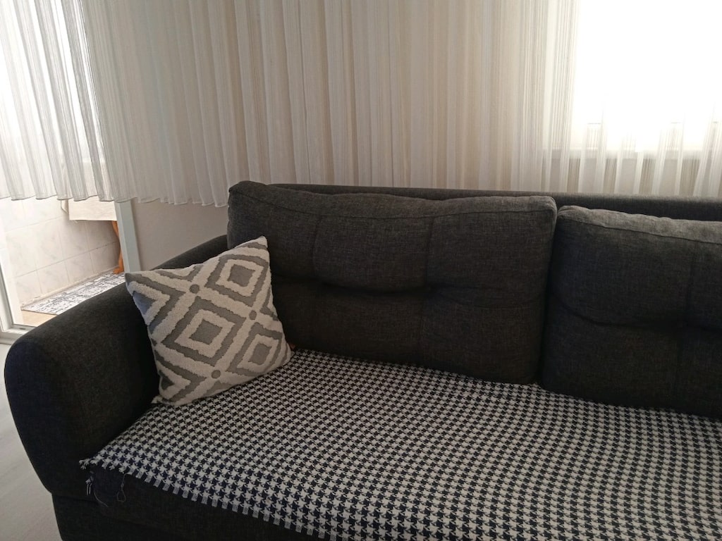 koltuk takımı 3+3+1+1 - 5
