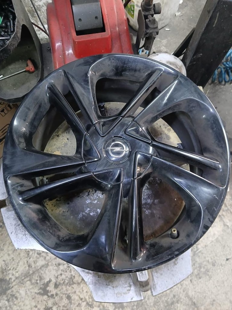 Orjinal Opel Corsa Jant - 2