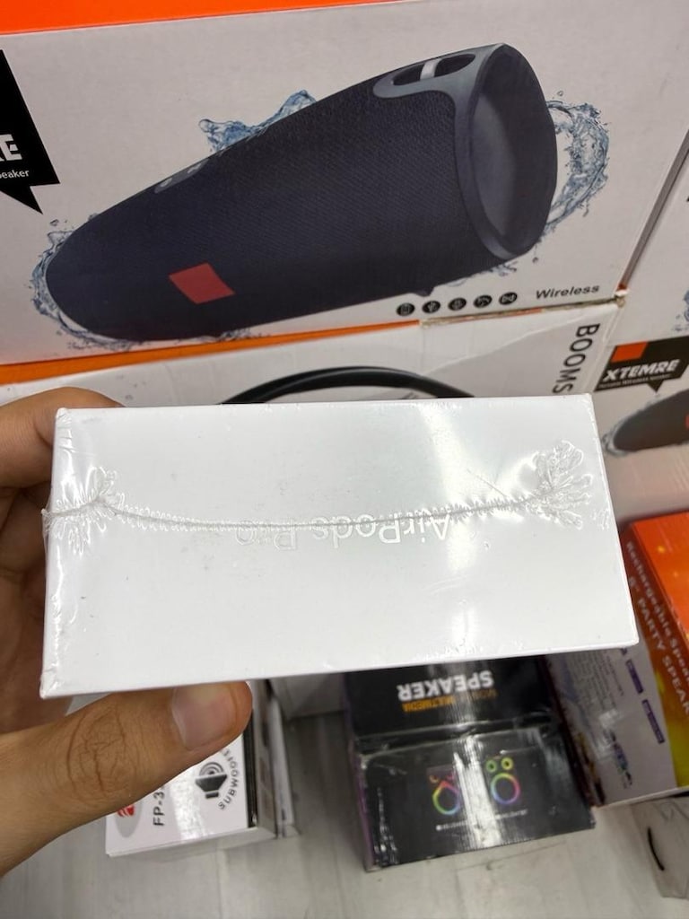Apple AirPods Pro 3 Kablosuz Kulaklık - 8