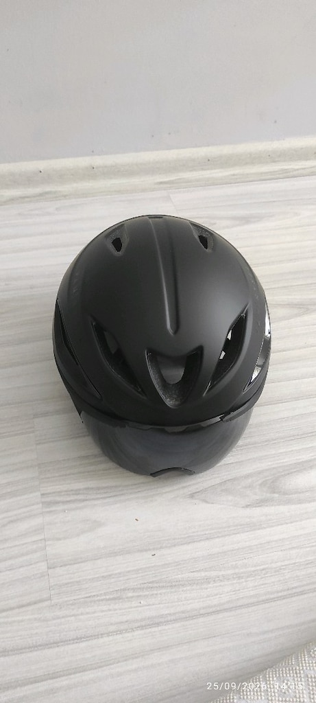 Sıfır decathlon van rysel vizör gözlüklü bisiklet kaskı - 2