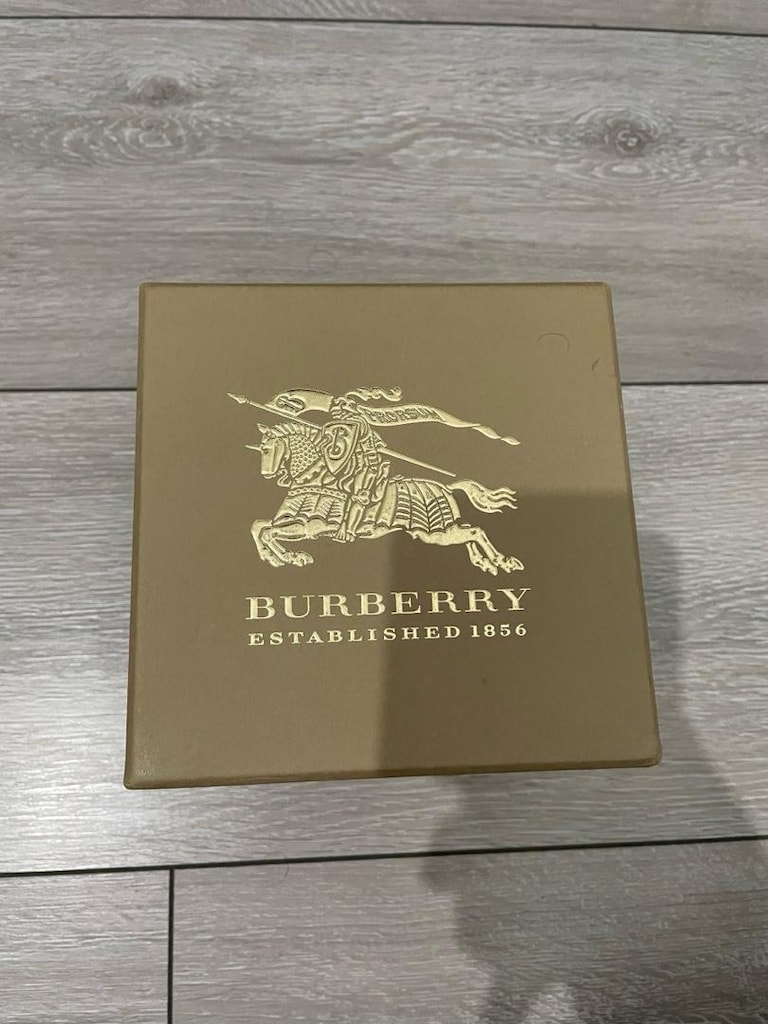 Burbery Saat - 4