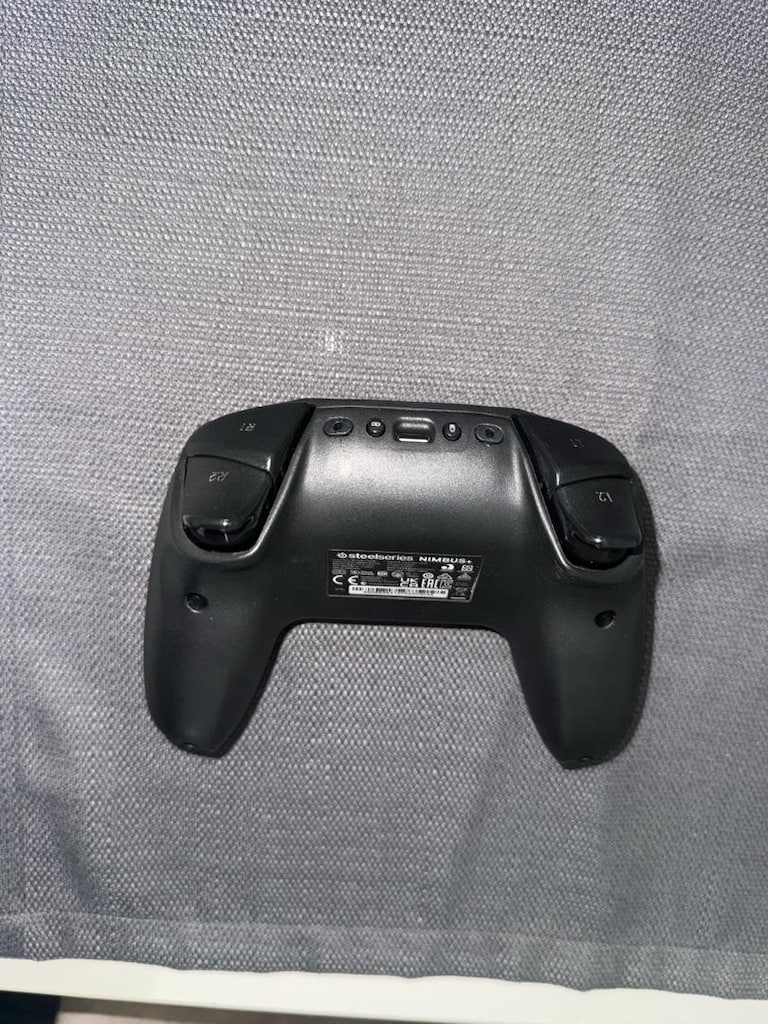 Steelseries Nimbus Plus - 6