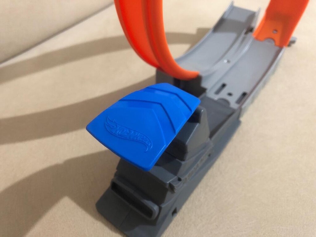 Hot Wheels Rampalı Akrobasi Pisti - 7