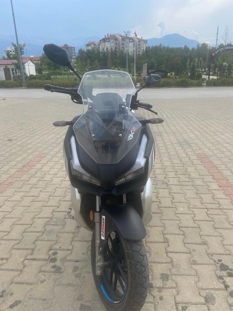 RKS VELOCE 150cc - 3