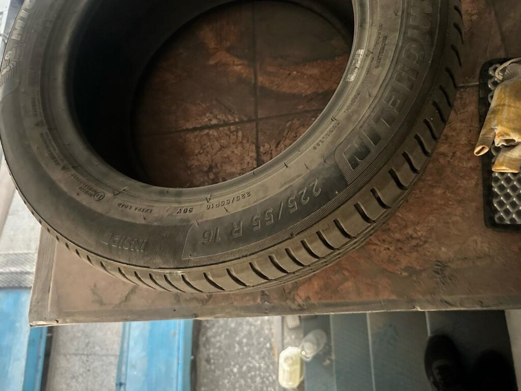 225 55 16 lastik 1 adet MİCHELİN - 4